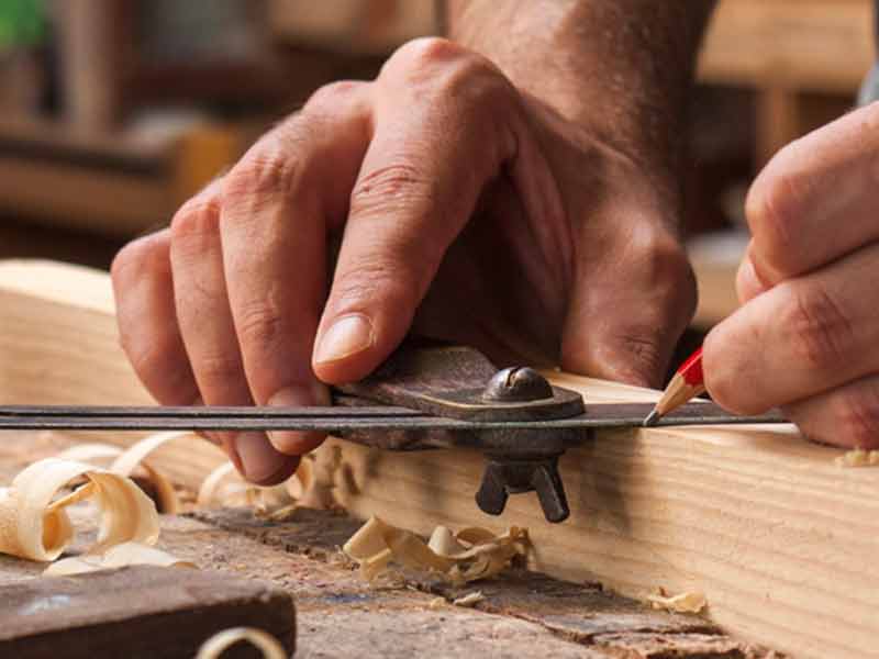 Descubre la Excelencia en Carpintería de Muebles Curso Avanzado en Línea